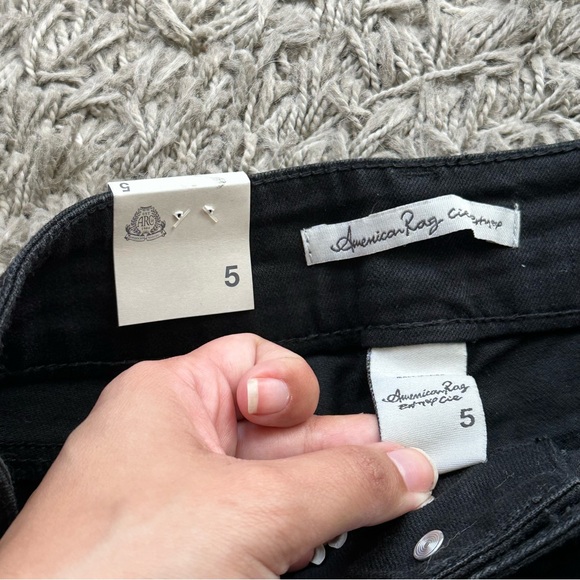 American Rag | denim cutoff cuff shorts size 5 - Picture 5 of 5